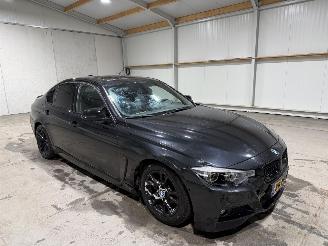 BMW 3-serie 320i 135kW Automaat Schuifkantel M Sport Edition picture 2