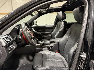 BMW 3-serie 320i 135kW Automaat Schuifkantel M Sport Edition picture 30