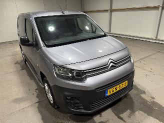 Citroën Berlingo 1.5BlueHDI 73kW Airco CLub picture 17