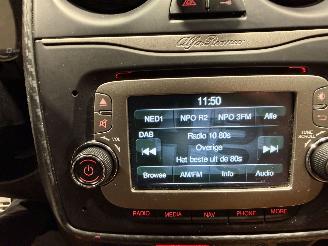 Alfa Romeo MiTo 0.9TwinAir 73kW Exclusive picture 17