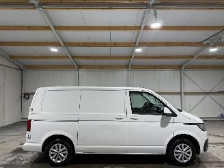 krockskadad bil bedrijf Volkswagen Transporter 2.0TDI 110kW Automaat L1H1 Camera 2020/10