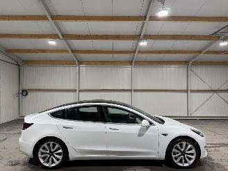 uszkodzony samochody osobowe Tesla Model 3 60kWh 175kW RWD Plus 2019/12