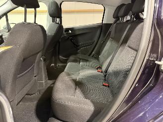 Peugeot 208 1.2PureTech 81kW Clima Allure picture 34