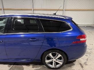 Peugeot 308 1.2PureTech 96kW GT-Line picture 13