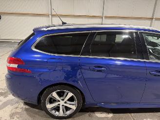 Peugeot 308 1.2PureTech 96kW GT-Line picture 14