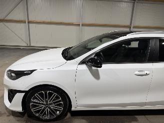 Kia Ceed 1.5T-GDI 103kW Automaat Pano GT-Plusline picture 13