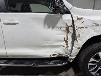 Toyota Landcruiser 2.8D-4D 150kW 5 .P Automaat Professional 5-Persoons picture 31