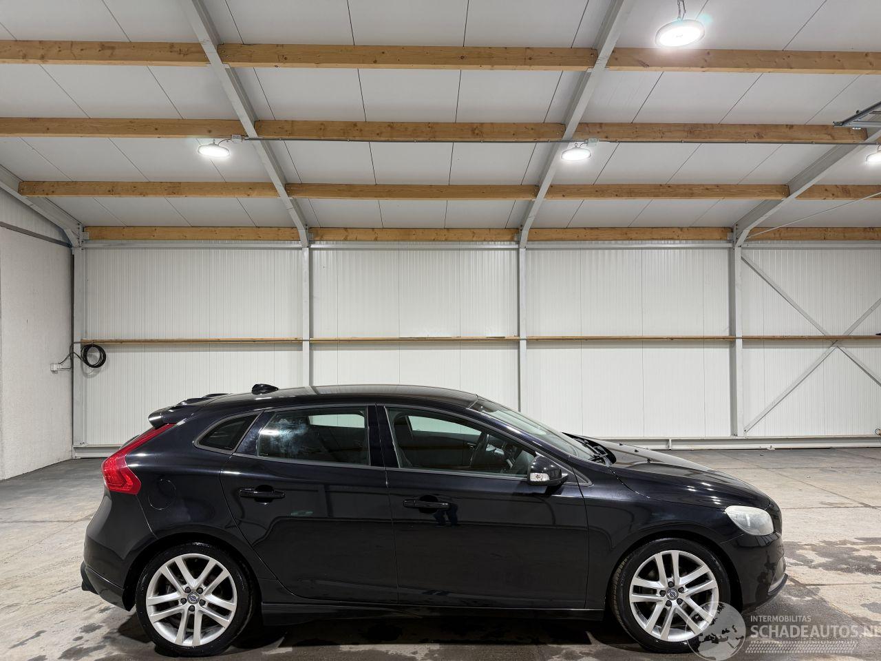 Volvo V-40 1.6 110kW Clima Camera T3