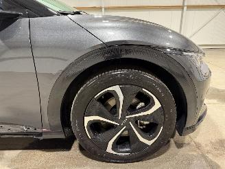 Kia EV6 77.4kWh 168kW Advanced Edition picture 14