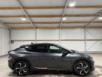 krockskadad bil auto Kia EV6 77.4kWh 168kW Advanced Edition 2024/6