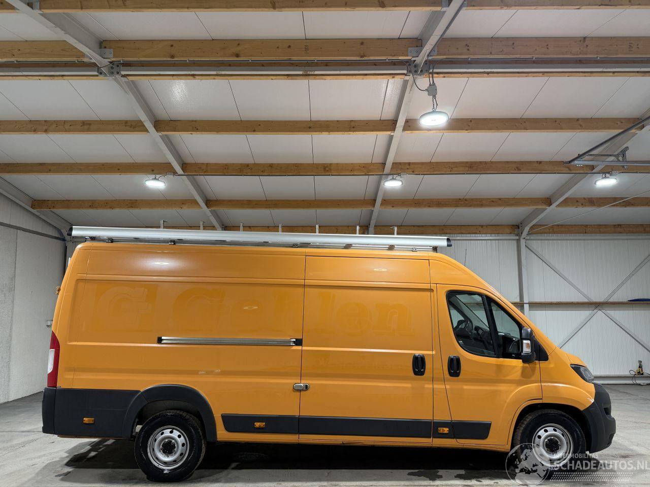 Fiat Ducato Glaswagen 35H 2.3MJ 103kW Airco Camera Navi L4H3 Glaswagen