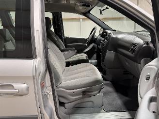 Chrysler Grand-voyager 3.3i 128kW Automaat SE 7Persoons picture 21