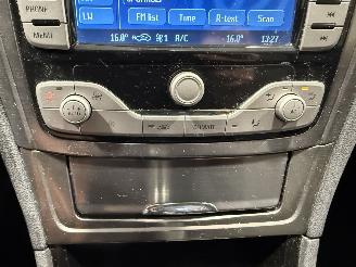 Ford Mondeo 2.0 16V 107kW Limited picture 17