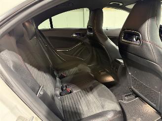 Mercedes Cla-klasse 200D 100kW Automaat Business Solution AMG picture 51