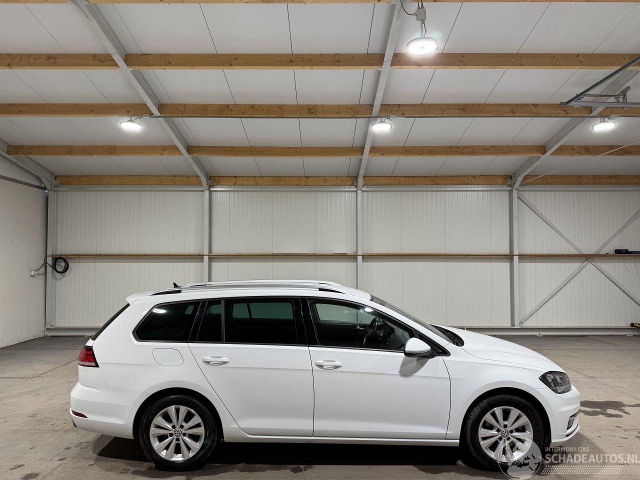 Volkswagen Golf 1.6TDI 85kW Clima Navi Comfortline