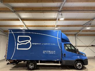 skadebil bedrijf Iveco Daily 2.3D 115kW 35C16  Laadbak Laadklep 2017/6