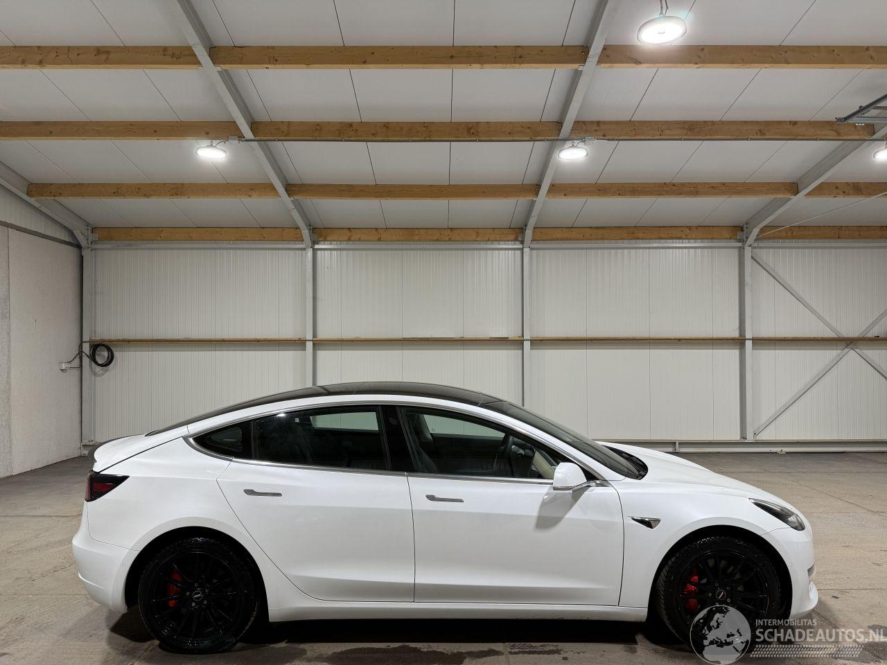 Tesla Model 3 75kWh 340kW AWD Performance