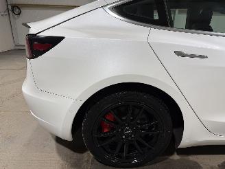 Tesla Model 3 75kWh 340kW AWD Performance picture 16