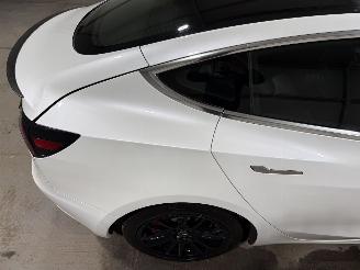 Tesla Model 3 75kWh 340kW AWD Performance picture 18