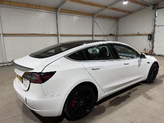 Tesla Model 3 75kWh 340kW AWD Performance picture 5