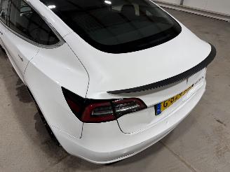Tesla Model 3 75kWh 340kW AWD Performance picture 19