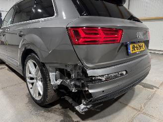 Audi Q7 3.0TDI 160kW Ultra Quattro Pro Line S 7Persoons picture 22