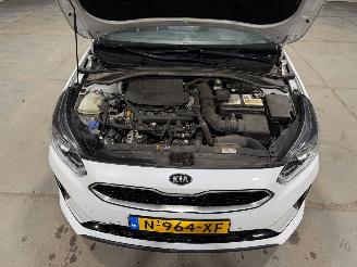 Kia Ceed 1.5T-GDI 118kW GT-Line Business Edition picture 25