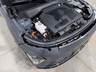 Hyundai Kona 65.4 kWh 160kW Premium Electric picture 25