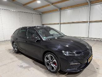 Skoda Octavia RS 1.4TSI iv 110kW Automaat PHEV Business PANO picture 2