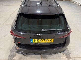 Skoda Octavia RS 1.4TSI iv 110kW Automaat PHEV Business PANO picture 22