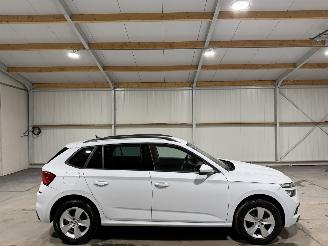 Vaurioauto  passenger cars Skoda Kamiq 1.0TSI 81kW Ambition 2021/10