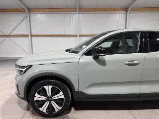 Volvo C-40 69kWh 170kW Recharge Ultimate picture 13
