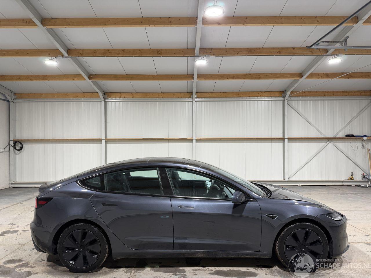 Tesla Model 3 78kWh Long Range 366kW AWD Premium