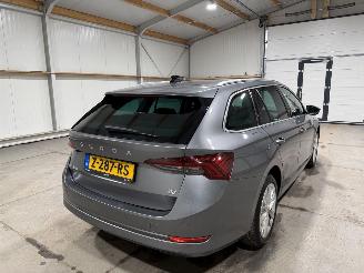 Skoda Octavia 1.4TSI ivPHEV 110kW Automaat Edition picture 6