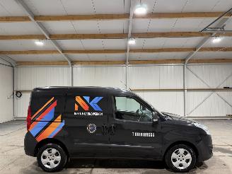 skadebil bedrijf Opel Combo 1.3CDTi 70kW L1H1 Edition 2018/6