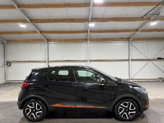 Schadeauto Renault Captur 1.5dCi 66kW Navi Dynamique 2015/4