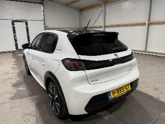 Peugeot 208 GT LINE 1.2PT 74kW Automaat Camera GT picture 12