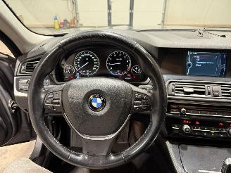 BMW 5-serie 520i 135kW Automaat High Executive picture 22