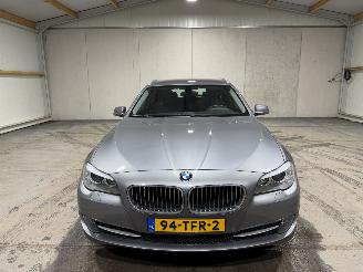 BMW 5-serie 520i 135kW Automaat High Executive picture 4