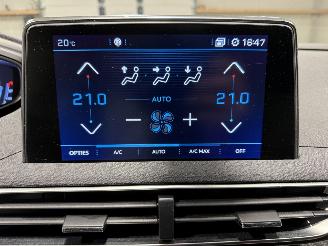 Peugeot 3008 1.2PT 96kW Automaat Pano Crossway picture 32