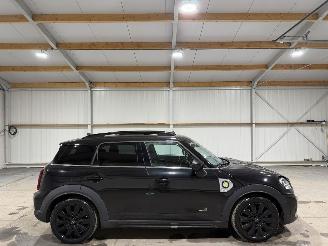 Vrakbiler auto Mini Countryman Cooper SE 1.5 92kW Automaat Pano ALL4 2020/9