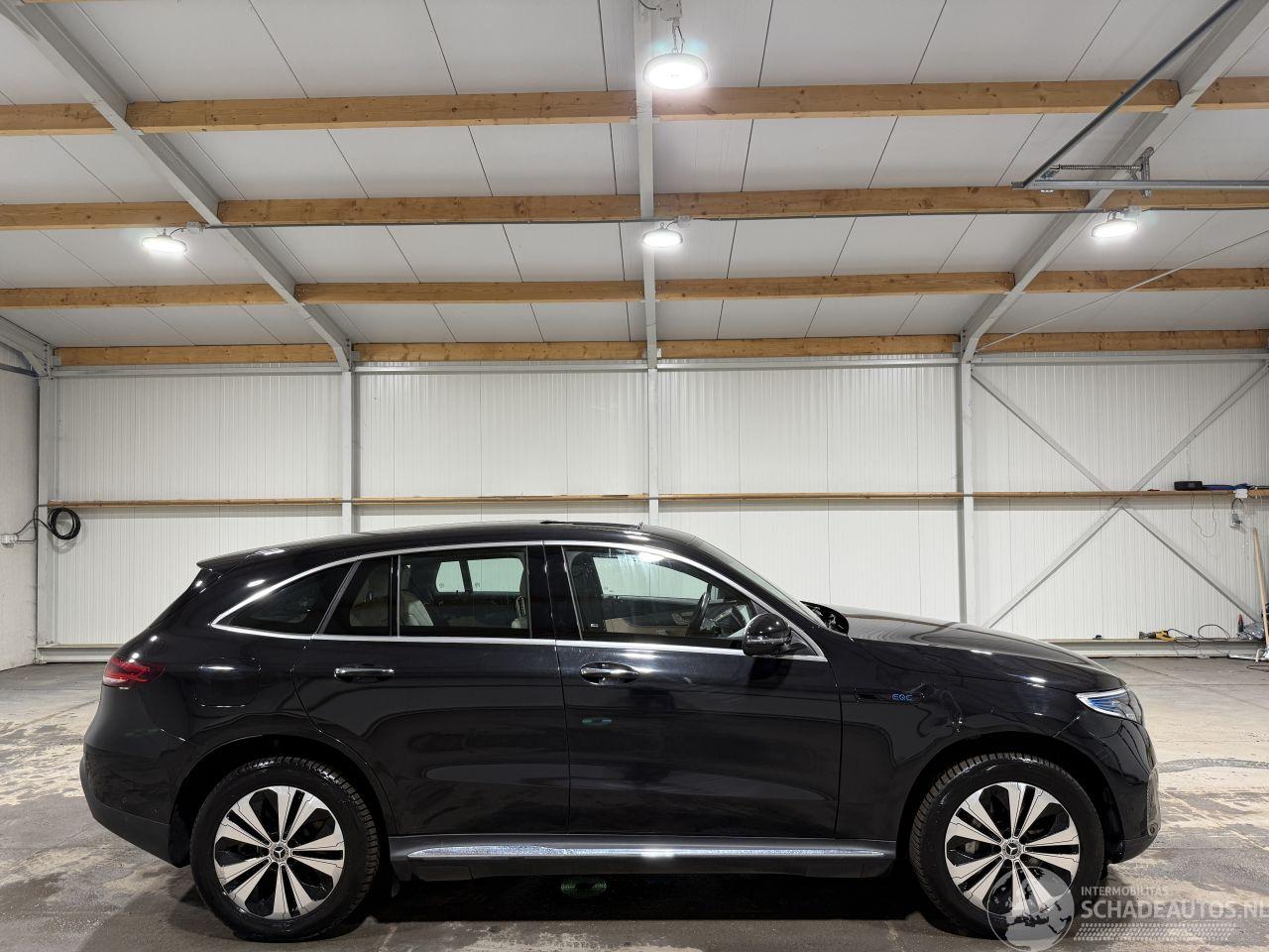 Mercedes EQC 400 80kWh 300kW Business Solution Luxury 4Matic