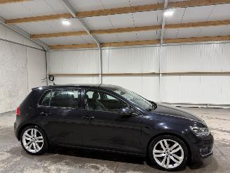 Volkswagen Golf 1.4TSI 103kW Automaat ACT Highline picture 2