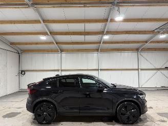 Coche accidentado Volvo EC40 82kWh 325kW Twin Motor Performance Ultra Black Edition 2024/11