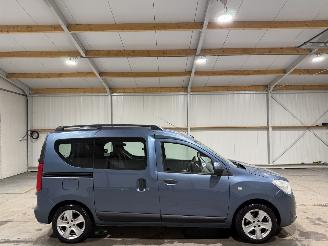 Vaurioauto  passenger cars Dacia Dokker 1.2TCE 84kW Airco Navi Laureate 2013/6