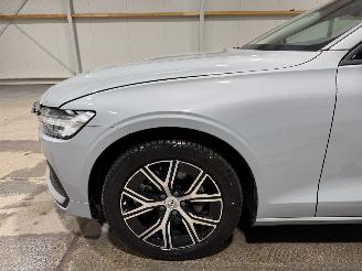 Volvo V-60 2.0B4 145kW Automaat Essential Edition picture 15