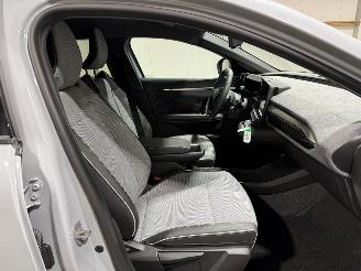 Renault Mégane E-Tech 60kWh Comfort Range 160kW Techno picture 38