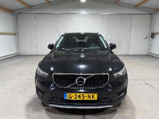 Volvo XC40 1.5T3 120kW Automaat Momentum Pro picture 4