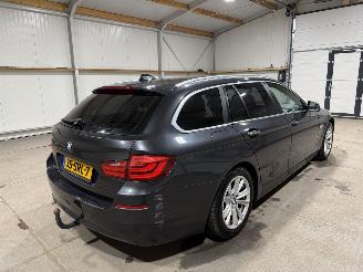 BMW 5-serie 528i 180kW Automaat High Executive picture 5