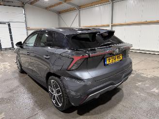 MG MG4 77kWh Extended Range 180kW Trophy picture 12